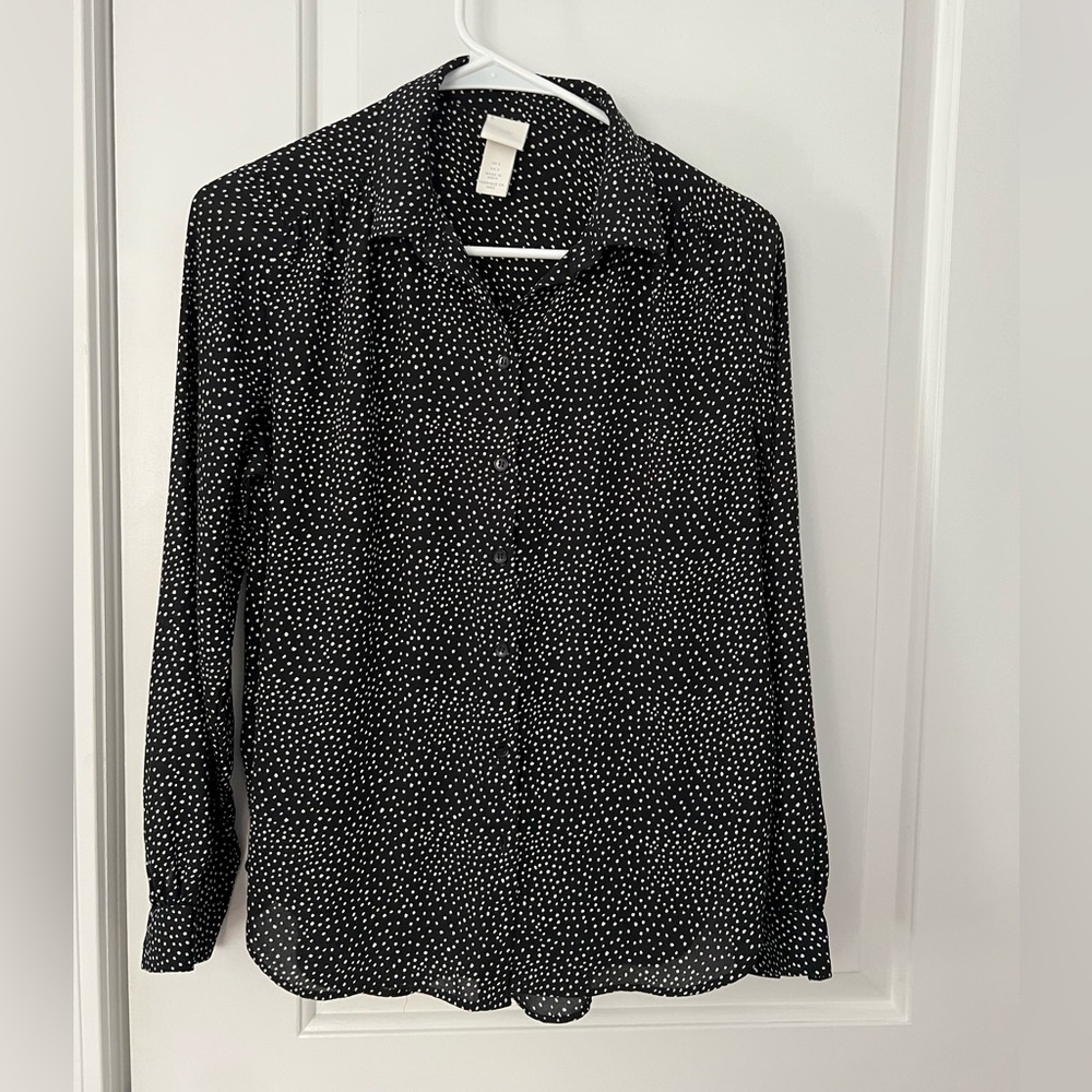 H&M Button down shirt, size 2